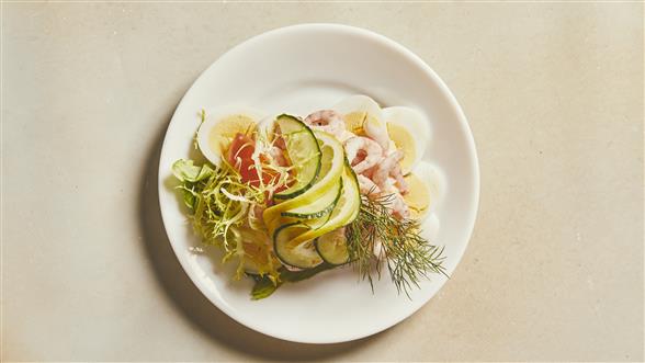 Smørrebrød m/æg og rejer